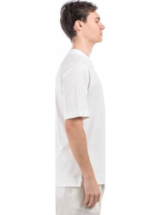 T-shirt White