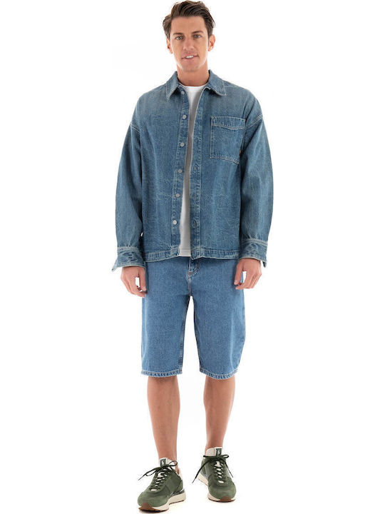 Boxy Fit Langärmeliges Denim Overshirt Mittelalterliches Gebrauchtes Denim