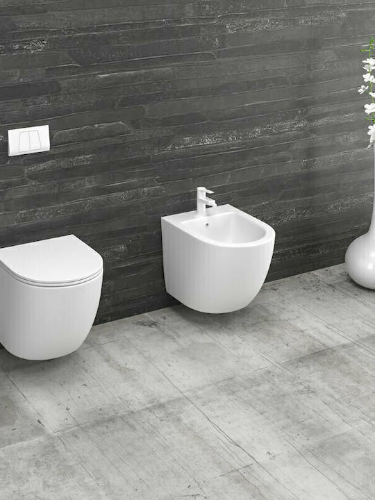 Karag Rimless Floor-Standing Toilet White