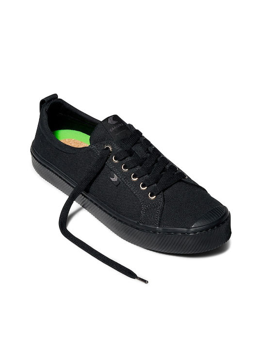 Cariuma Sneakers All Black Canvas / All Black