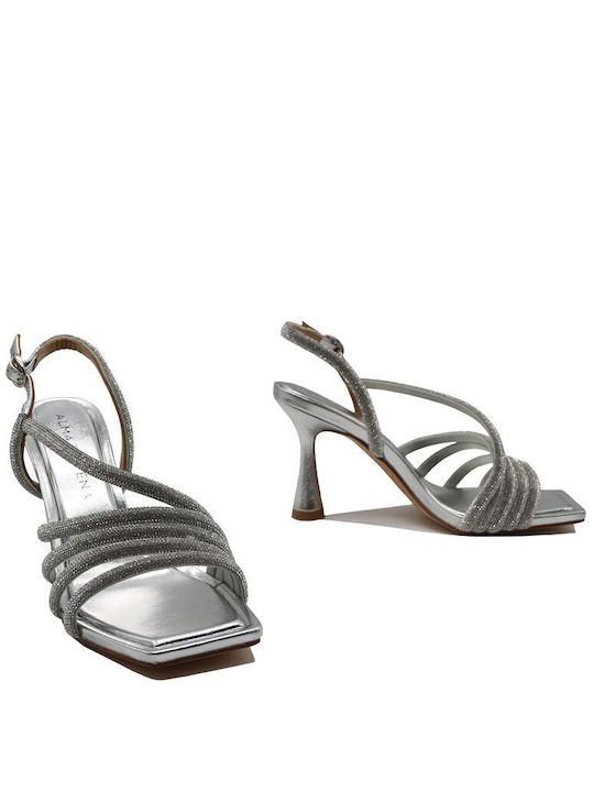 Alma en Pena Women's Sandals Silver