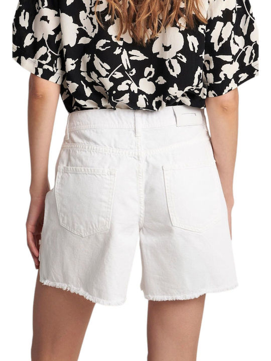 Attrattivo Women's Shorts White