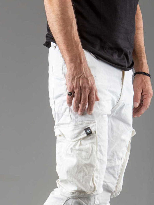Damaged Jeans