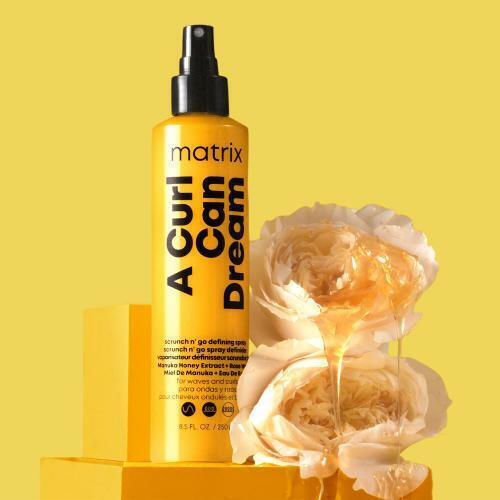 Matrix A Curl Can Dream Scrunch N' Go Дефиниращ Спрей Лосиони За Коса Без Измиване 250 Мл Жени