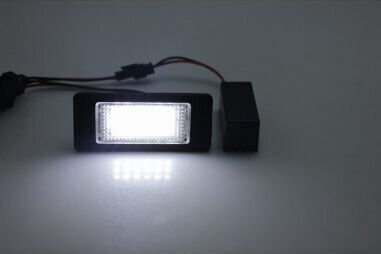Lumini pentru plăcuțele de înmatriculare Lumini LED pentru Audi A1 / A6 / A7 / Magazin online / RS5 / A4 Volkswagen Passat Porsche Panamera 2buc