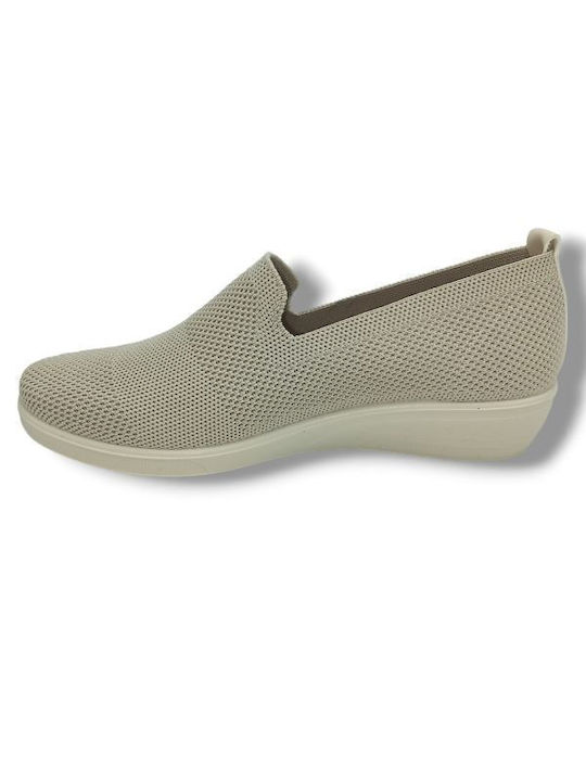 Women's Canvas Slip-Ons Beige