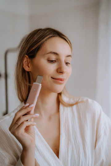 Ултразвуков пилинг уред Beautifly Scrub Slim Blush