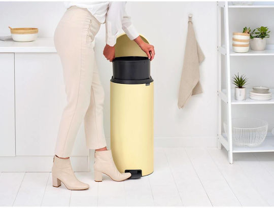 Brabantia Coș De Gunoi NewIcon Pedal Plastic Cu Pedală Galben 30lt