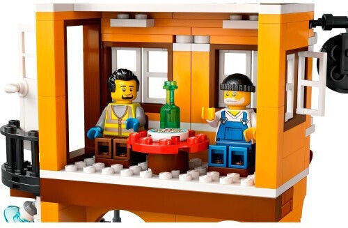 LEGO City Seaside Harbor With Cargo Ship για 8+ Ετών 1226τμχ