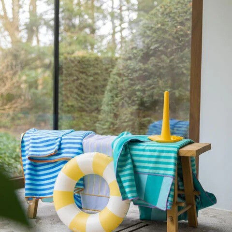 Quut Kids Beach Towel Light Blue 180x180cm