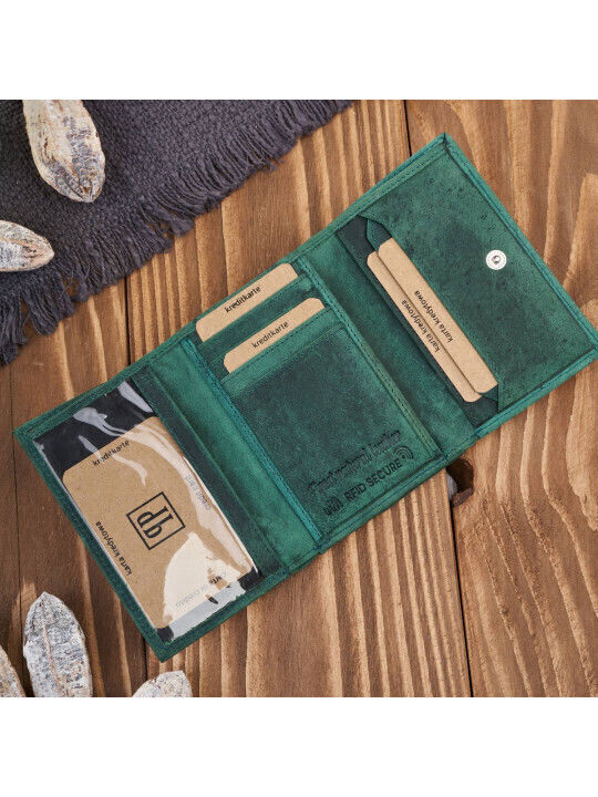 Small Leather Women's Wallet Classic with RFID Green