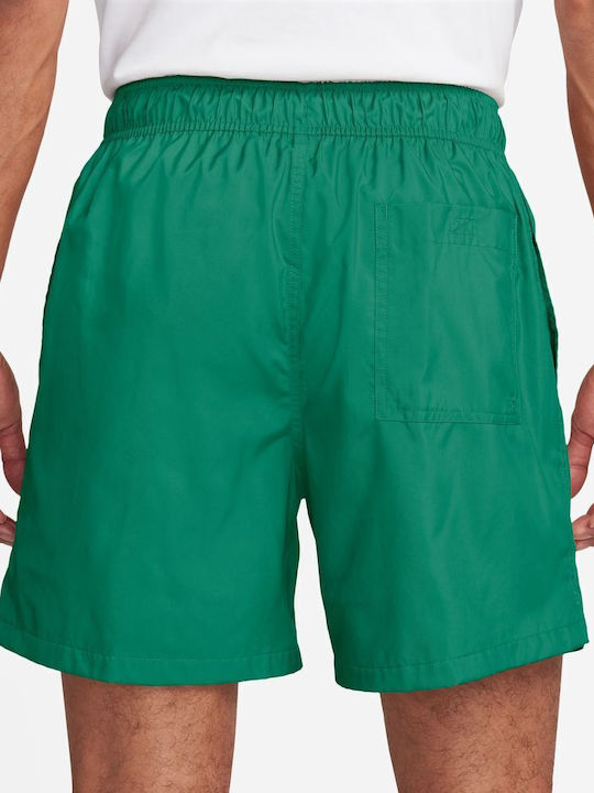 Nike Club Herrenshorts GREEN