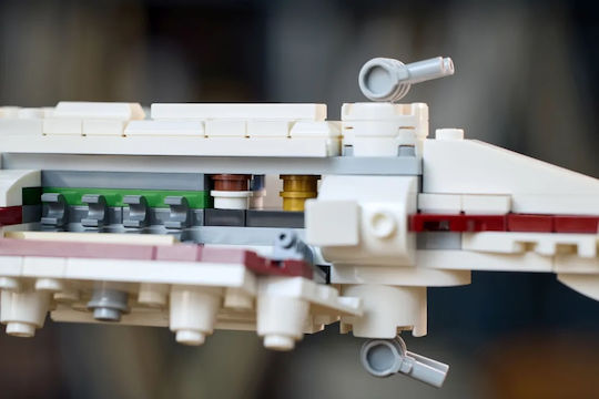 LEGO Disney Tantive IV για 18+ Ετών 654τμχ