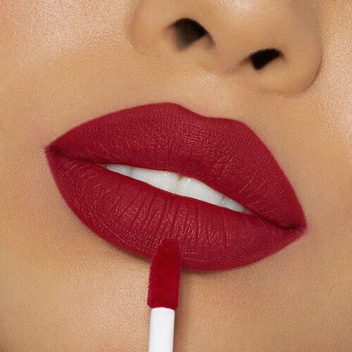Kylie Cosmetics Сет за грим за лицето Устни 403 Bite Me 2бр