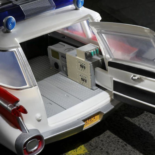 Hasbro Ghostbusters Plasma Series 3.75'' Мащаб 1:18 Ecto 1 Модел 1984