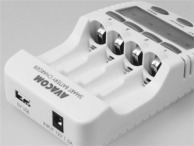 NASP-4AW-LCD Charger 4 Batteries Ni-Cd/Ni-MH Size AA/AAA in White color