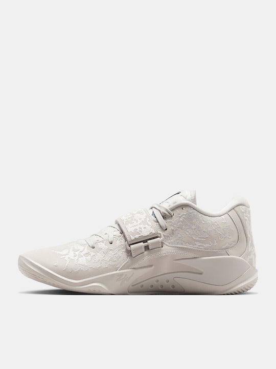 Zion 3 Low Basketball Shoes Light Bone / Sail / Volt
