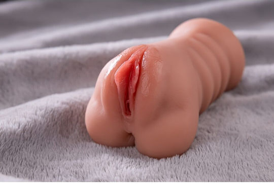 Curve Toys Masturbator Vagina με Δόνηση DG0RKFYBM