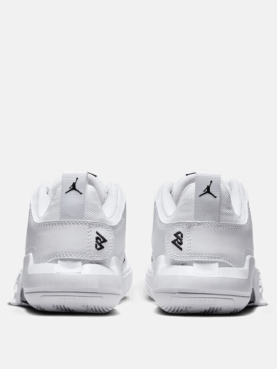 One Take 5 (Gs) Kids Sports Shoes Basketball with Laces White / Black