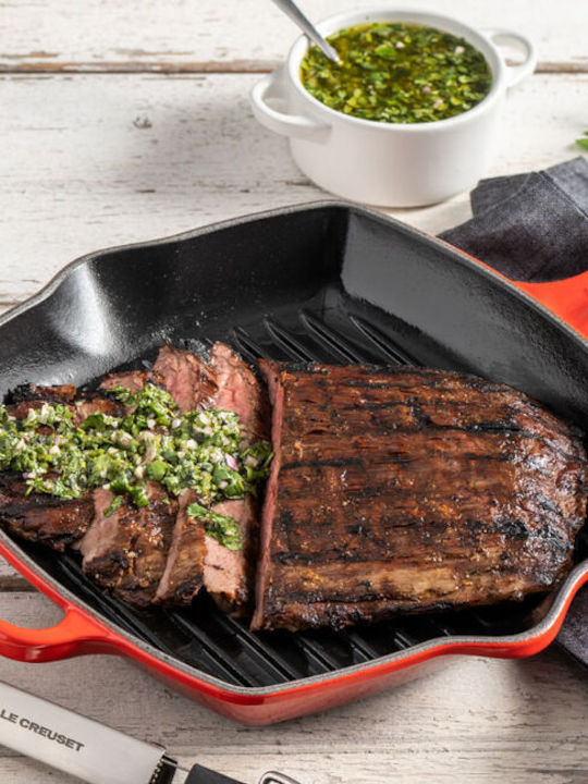 Le Creuset Cerise Grill made of Cast Iron Red-Black 26cm