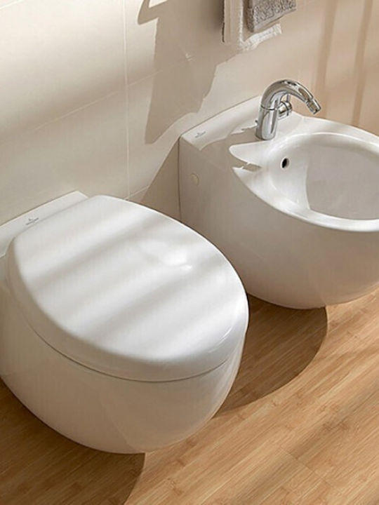 Villeroy & Boch Tube Wandhängende Toilette mit Deckel Sanftes Schließen Weiße Villeroy & Boch Tube Wandhängende Toilette mit Deckel Sanftes Schließen Weiße