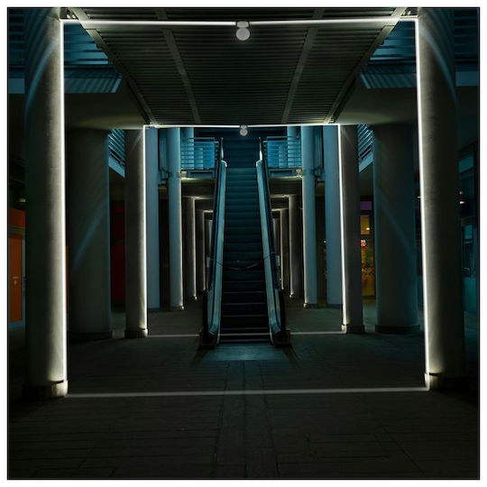 V-TAC Lumină de exterior montată pe perete LED IP65 7W cu Alb Cald Lumină 11x12x17εκ.
