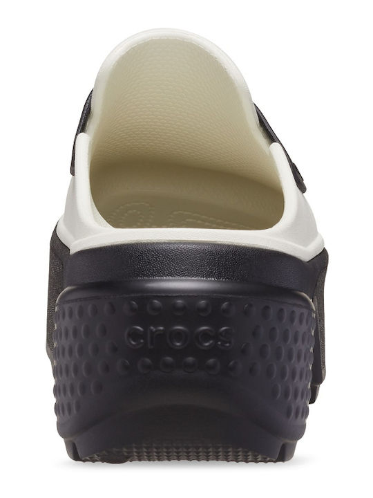 Mules with Low Heel in Black Color