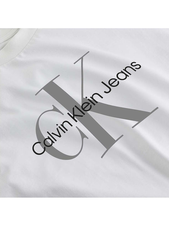 T-shirt White