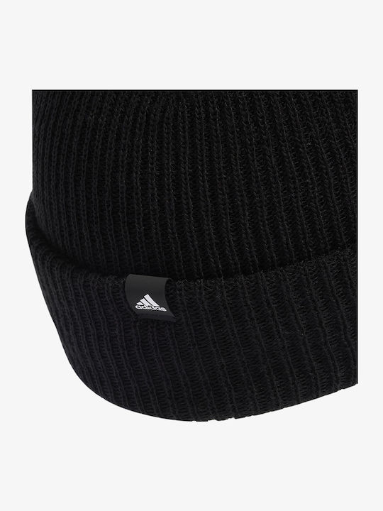 Classic Beanie Unisex Beanie Knitted in Black color