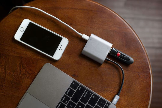 Kanex Конвертор USB-C Мъжки към USB-A / USB-C / VGA Женски Сребрист 1 Брой K181-1278