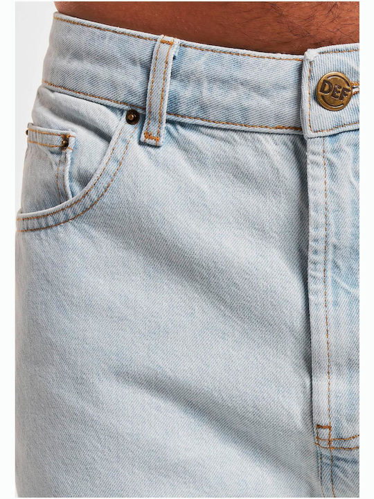 Trousers in Straight Line Ice Blue