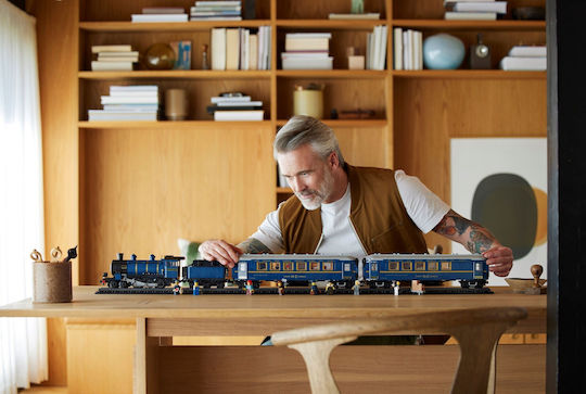 LEGO Ideas The Orient Express Train για 18+ Ετών 2540τμχ