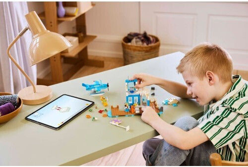 LEGO Animal Crossing Animal Crossing - Zboară cu Dodo Airlines pentru 7+ Ani 292 Bucăți