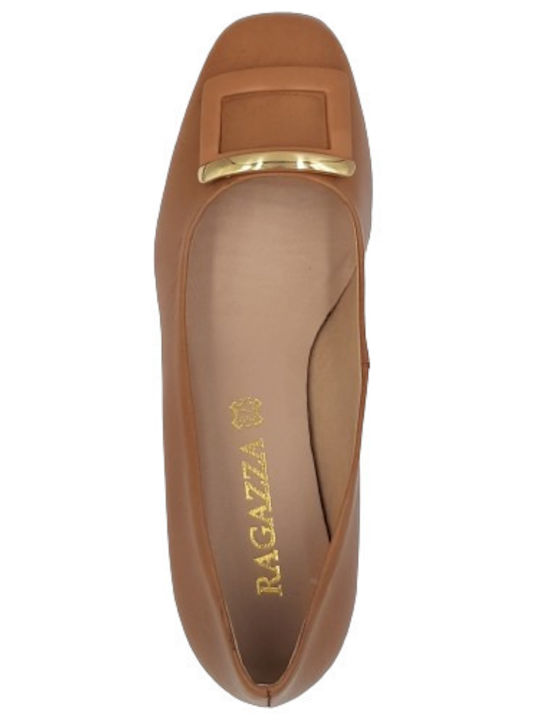 Leder Pumps mit Chunky flachem Absatz Light Taba
