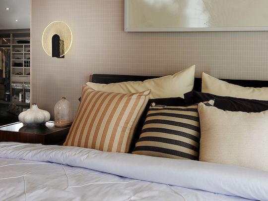 Auris Lamp Wall with Integrated LED Black 19cm