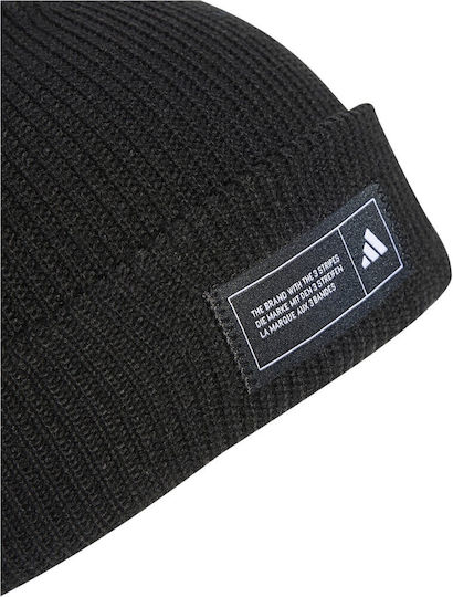 Essentials Beanie Unisex Beanie Knitted in Black color