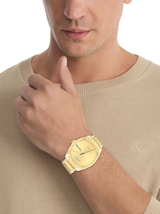 Calvin Klein Progress Herrenuhr 42mm Batterie mit Gold Metallarmband