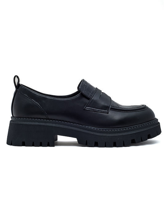 Callesta Women's Moccasins in Black Color