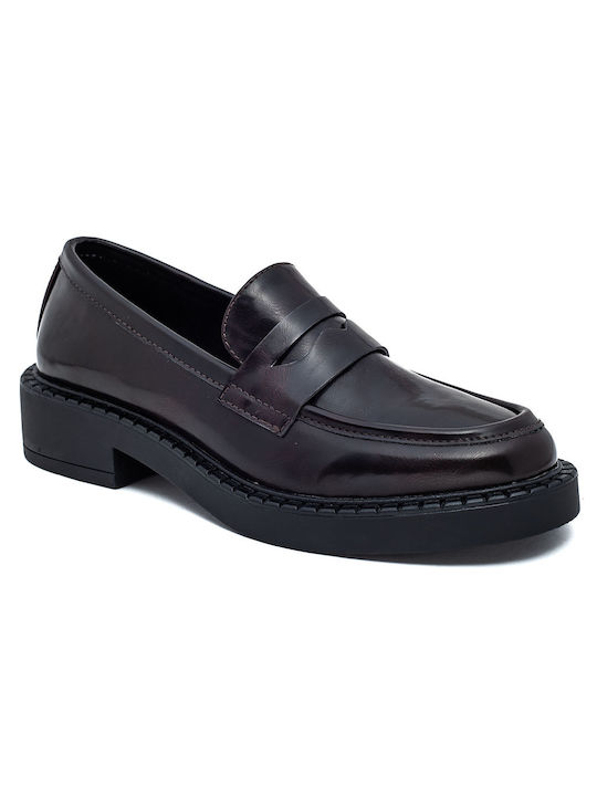 Women's Moccasins in Burgundy Color