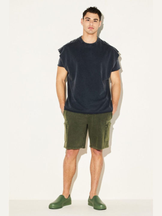 Dirty Laundry Men's Shorts Cargo Green