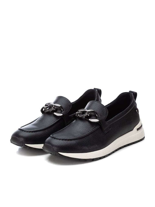 Women's Moccasins in Black Color