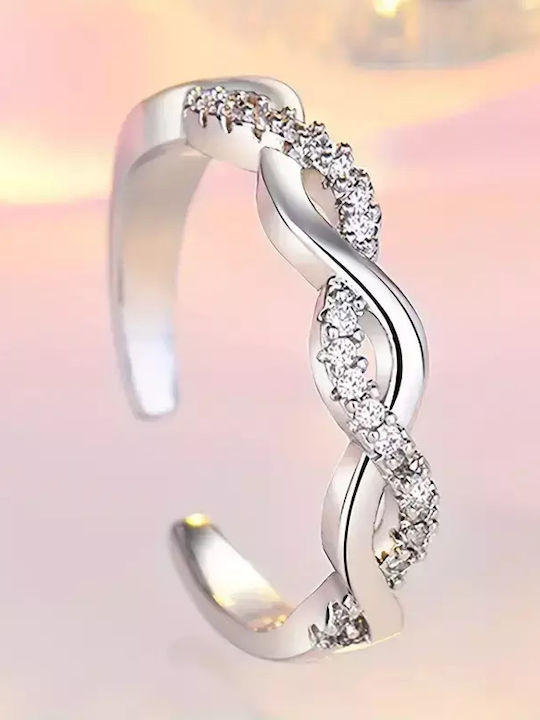 Ring with Zircon