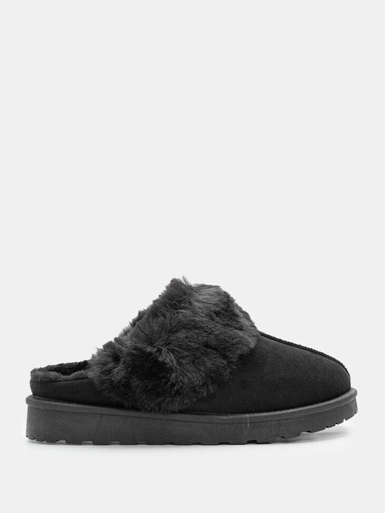 Luigi Winter Women's Slippers with fur in Black color