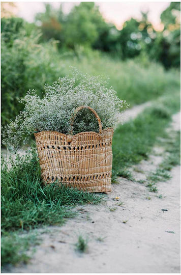 Painting Basket Flowers On A Path 80x120