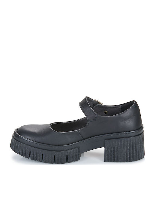 Pumps mit Plateau mit Riemchen Schwarze