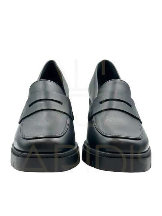 Leather Women's Moccasins in Black Color