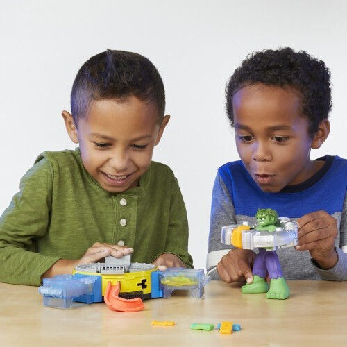 Hasbro Play-Doh Plasticine - Marvel Hulk Smash And Squish Game for 4+ Years