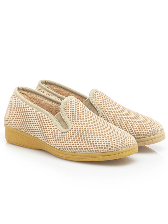 Antrin Closed Women's Slippers in Beige color