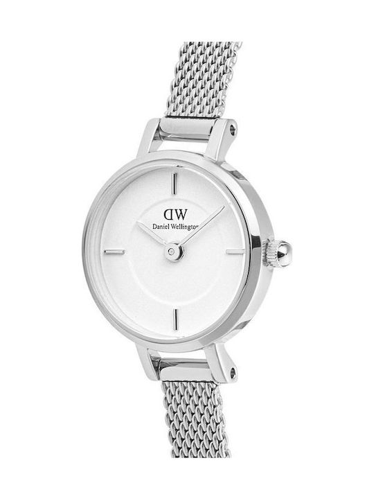 Daniel Wellington Petite Γυναικείο Ρολόι 19mm Μπαταρίας με Ασημί Μεταλλικό Μπρασελέ