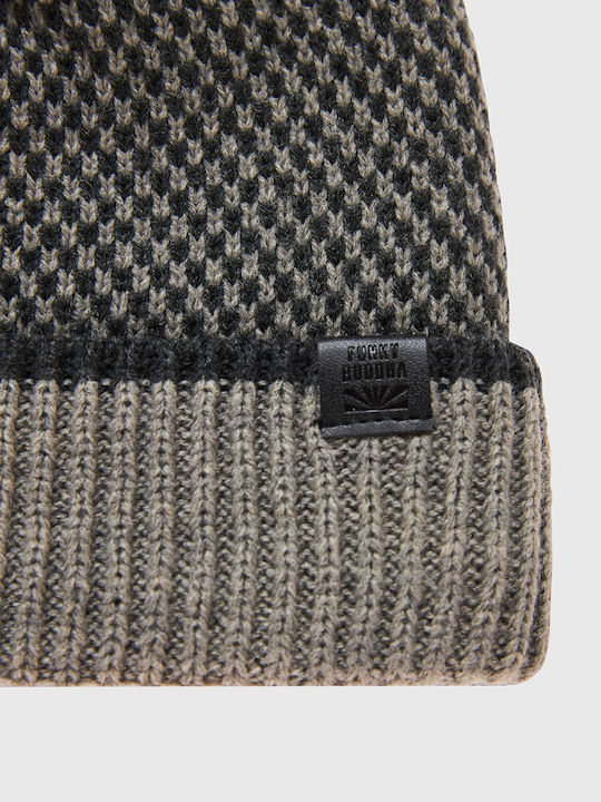 Beanie Beanie Knitted in Gray color